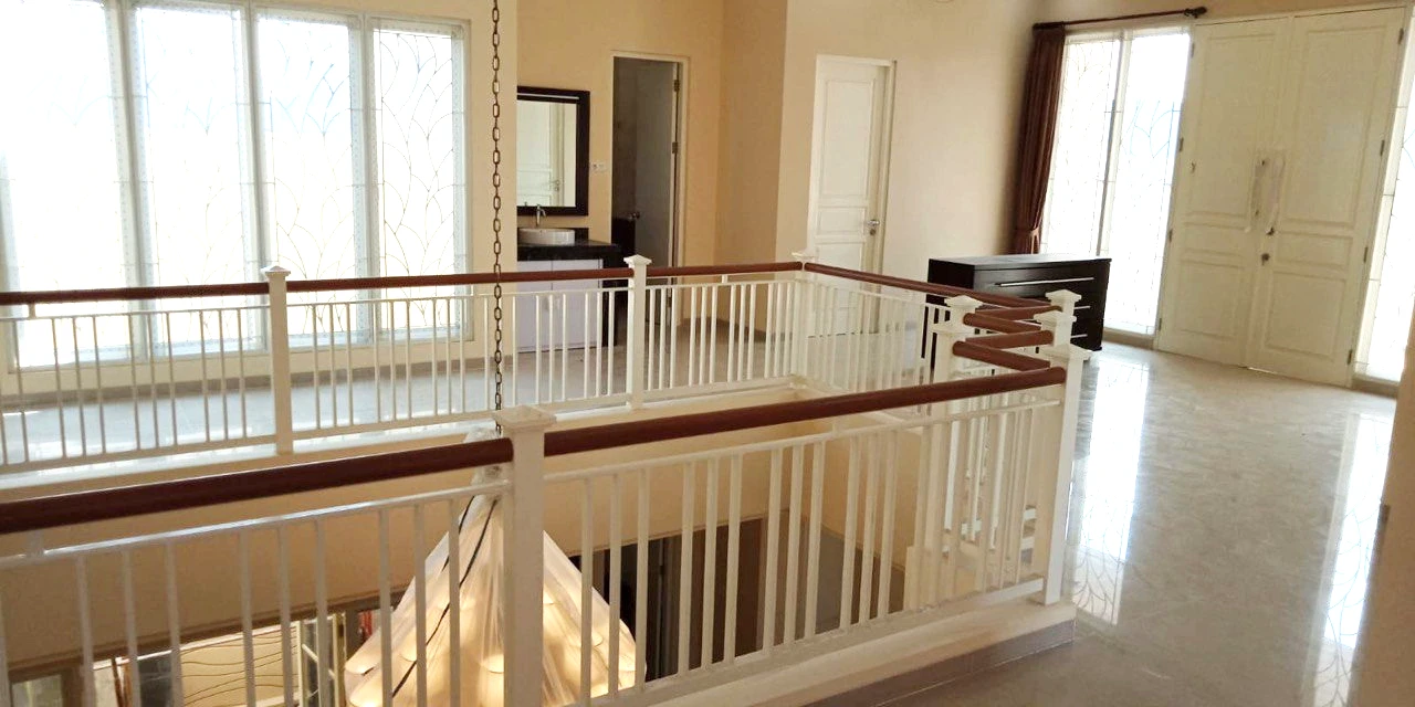 Project Bangun Rumah Wisma Tropodo 6